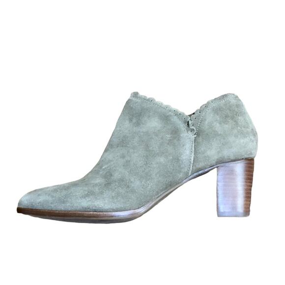 Jack Rogers Marianne Suede Scalloped Trim Ankle Boots Size 9 - Picture 5 of 9